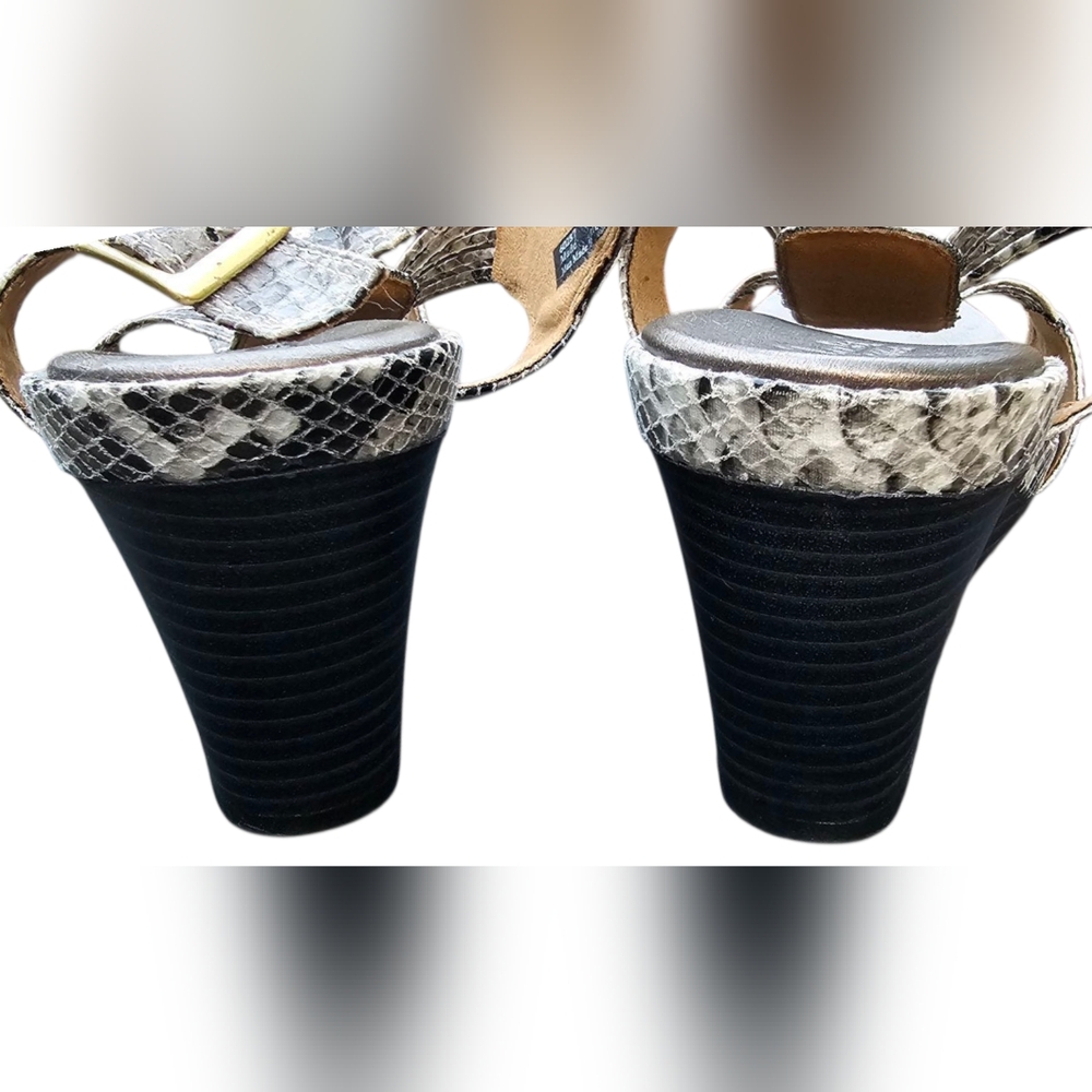Clarks Bendables Vegan Snakeskin Strappy Sandals 3" Heels Criss-Cross Straps - Picture 6 of 11